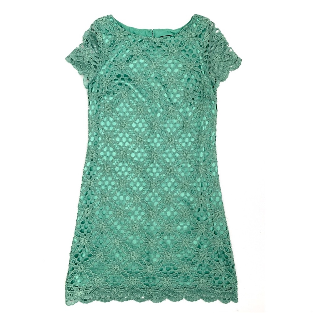 JAX Women’s Lace Shift Dress